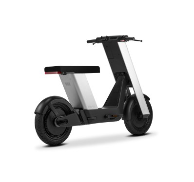 The Infinite Machine Olto scooter